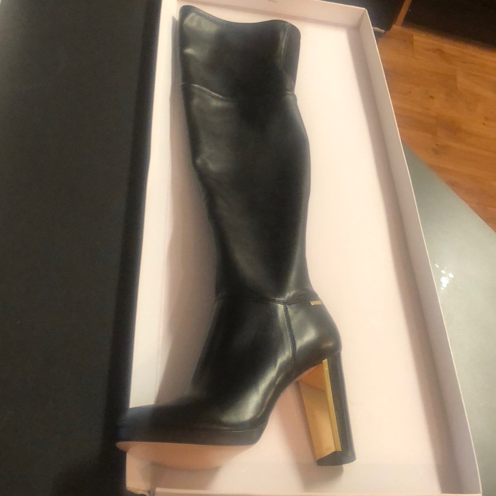 Black boots